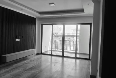 2 Bed Apartment with En Suite in Brookside - 4