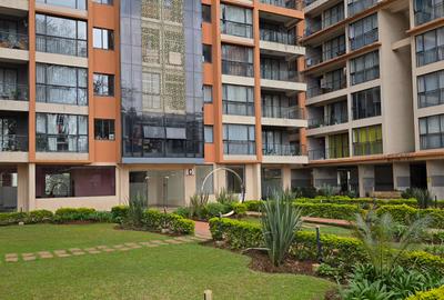 2 Bed Apartment with En Suite at Lavington Road - 4