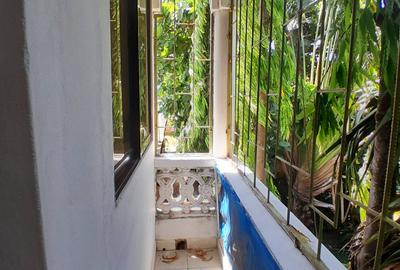 2 Bed Apartment with En Suite in Mtwapa - 2