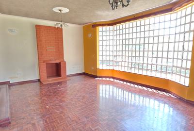 4 Bed House with En Suite in Karen - 4