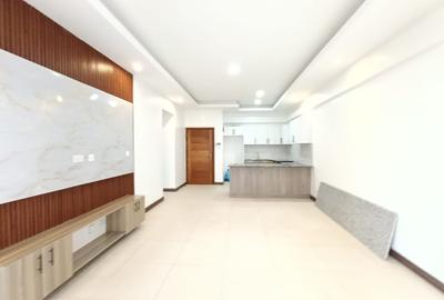 2 Bed Apartment with En Suite in Kilimani - 3