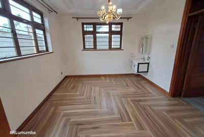 4 Bed Townhouse with En Suite in Kitengela - 3