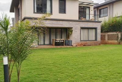 4 Bed Townhouse with En Suite in Westlands Area