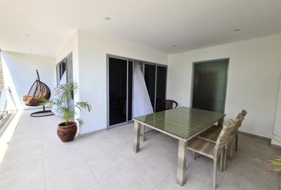 3 Bed Apartment with En Suite in Shanzu