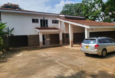 4 Bed House with Staff Quarters in Gigiri