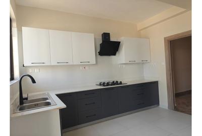 5 Bed Apartment with En Suite in Parklands