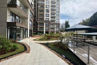 3 Bed Apartment with En Suite at Riverside