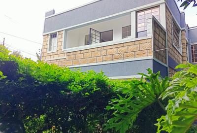 4 Bed Townhouse with En Suite in Kitisuru