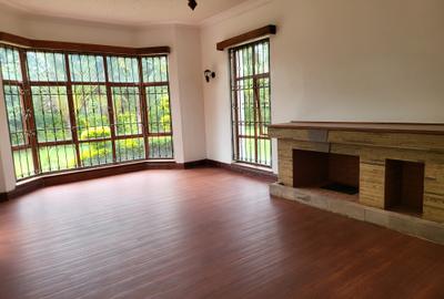 5 Bed Townhouse with En Suite in Runda - 4