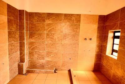 4 Bed House with En Suite in Kitengela - 2