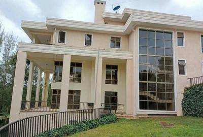 5 Bed Villa with En Suite in Kitisuru