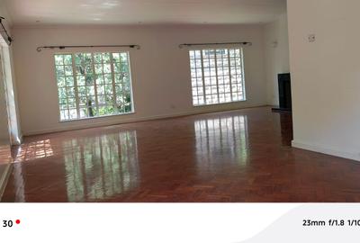 Commercial Property with Service Charge Included in Lavington - 4