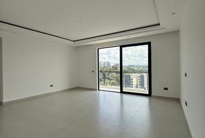 2 Bed Apartment with En Suite in Brookside - 4