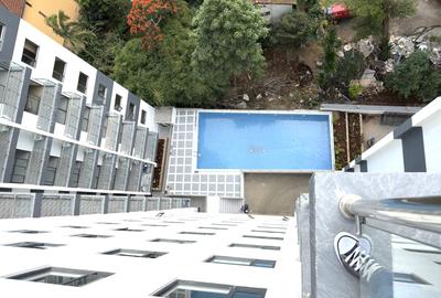 3 Bed Apartment with En Suite at Westlads