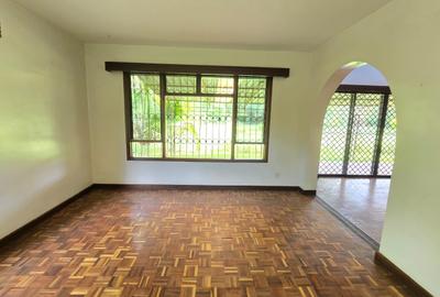 2 Bed House with En Suite in Karen