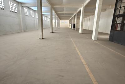 12,800 ft² Warehouse with Service Charge Included at Lunga Lunga - 4