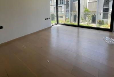 5 Bed Townhouse with En Suite at Lavington Green - 2