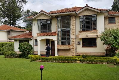 5 Bed House with En Suite at Rosslyn Heights