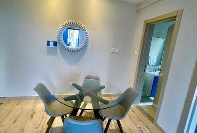 1 Bed Apartment with En Suite at Westlands Road