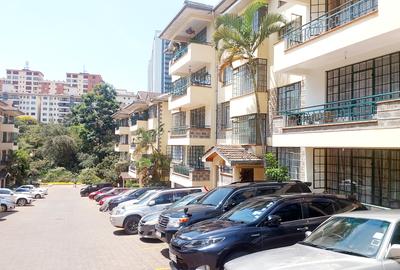 3 Bed Apartment with En Suite at Mbaazi Road