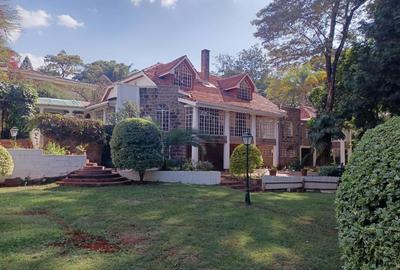 6 Bed Townhouse with En Suite at Muthaiga