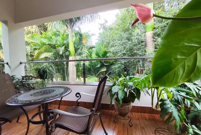 Serviced 2 Bed Apartment with Backup Generator in Runda