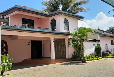 4 Bed Townhouse with En Suite in Lavington