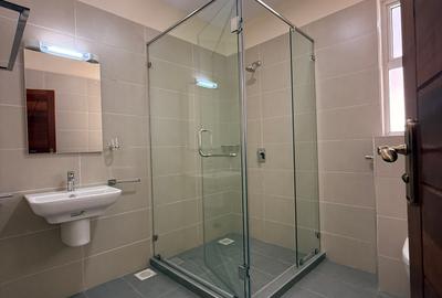 4 Bed Townhouse with En Suite at Brookhouse - 4