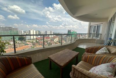 Serviced 2 Bed Apartment with En Suite in Kilimani