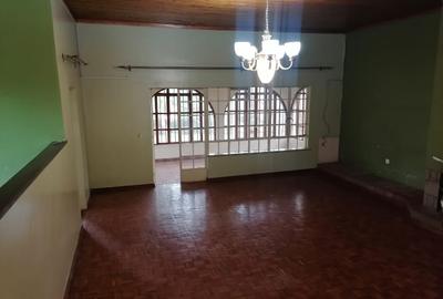 4 Bed House with En Suite in Loresho - 3