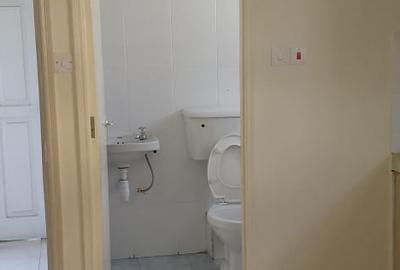 Bedsitter in Nairobi West