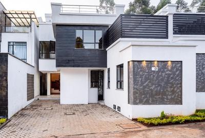 4 Bed Townhouse with En Suite in Kitisuru