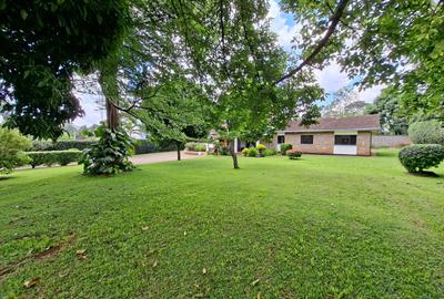 4 Bed House with En Suite at Loresho - 3