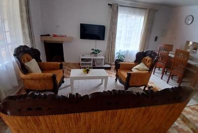 2 Bed House with En Suite in Runda