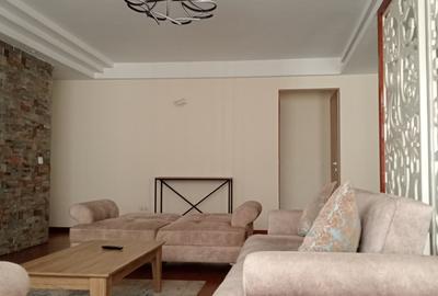 Furnished 2 Bed Apartment with En Suite at Chaka Rd