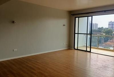 4 Bed Apartment with En Suite in Brookside - 4