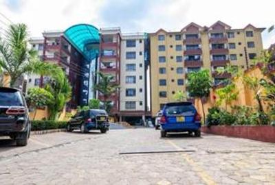 1 Bed Apartment with En Suite at School Lane