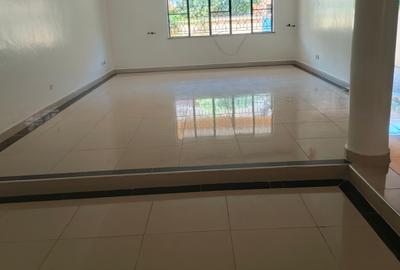 5 Bed Townhouse with En Suite at Lavington