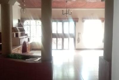 3 Bed House at Landless - 2