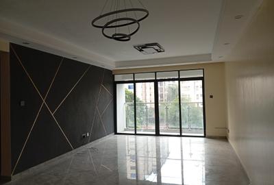 2 Bed Apartment with En Suite in Lavington - 2