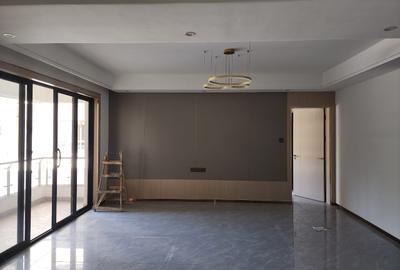 2 Bed Apartment with En Suite at Riverside Drive - 2