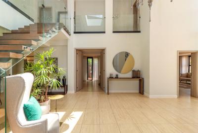 4 Bed Villa with En Suite in Runda - 3