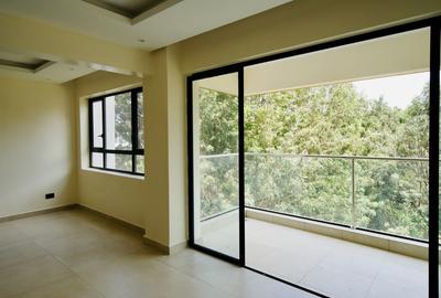 3 Bed Apartment with En Suite at 2026-430 - 2