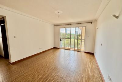 3 Bed Apartment with En Suite in Riverside