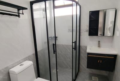 2 Bed Apartment with En Suite in Kilimani - 4