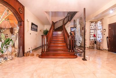 4 Bed House with Garden in Gigiri