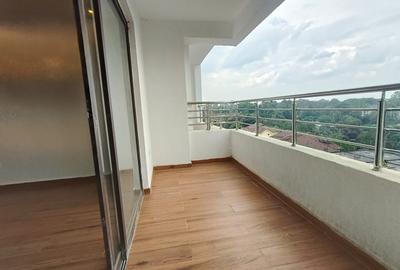 4 Bed Apartment with En Suite at Parklands - 4