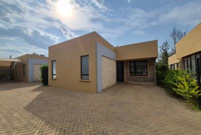 3 Bed House with En Suite in Ruiru - 2