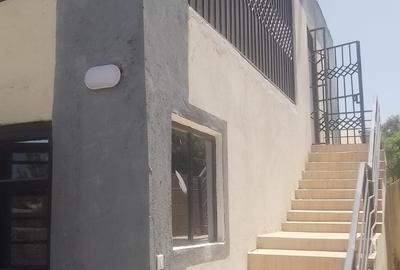 2 Bed Apartment with En Suite at Near Noonkopir Plaza - 4