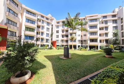 3 Bed Apartment with En Suite at Lavington - 2